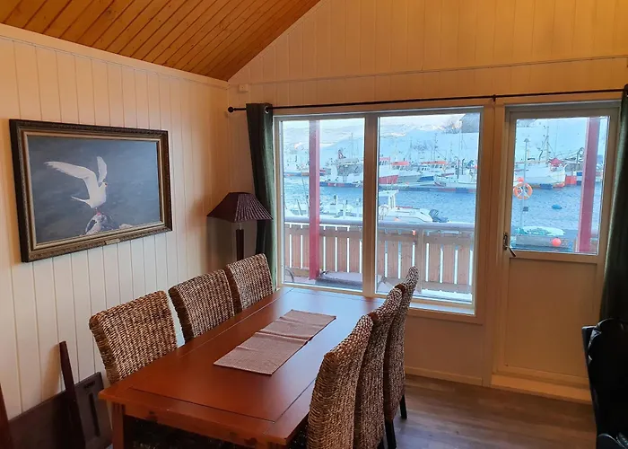 Rorbuer Apart-hotel 3*